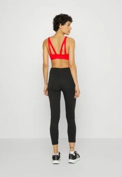 Adidas Performance MOVE - Medium Support Sports Bra - Vivid Red -adidas Performance Shop 0e16b9e629224445a6f21f534156a57b