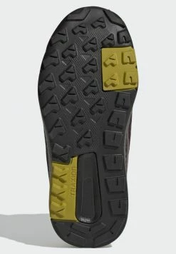 Adidas Performance TERREX TRAILMAKER HIGH COLD.RDY HIKING - Ankle Boots - Shadow Maroon/matt Purple Met./pulse Lilac -adidas Performance Shop 0f68b212659c4d05a3b69bee1b120ff1