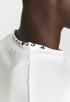 Adidas Performance TEE - Basic T-shirt - White -adidas Performance Shop 13cc2bd20a3b4680b41f918a4b662c06