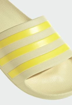 Adidas Performance AQUA ADILETTE - Pool Slides - Yellow -adidas Performance Shop 148bfcb3a7094aff8ef459e67e44090b