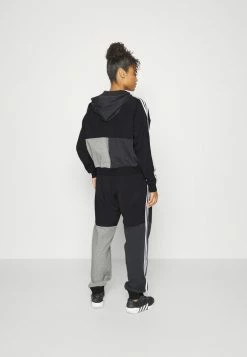 Adidas Performance Tracksuit Bottoms - Black/white/carbon 11 Adidas Performance Tracksuit Bottoms - Black/white/carbon -adidas Performance Shop 175f275b74da47dcac3b25a1c4f0e47c