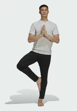 Adidas Performance YOGA - Sports T-shirt - Grey -adidas Performance Shop 1a35579afc844848a25c8956162d9fba