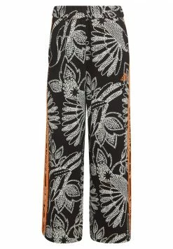 Adidas Performance FARM - Tracksuit Bottoms - Black App Signal Orange 12 Adidas Performance FARM - Tracksuit Bottoms - Black App Signal Orange -adidas Performance Shop 1b5d4a5492d6419ab3151c97fdd4a194