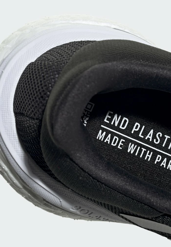 Adidas Performance SOLAR GLIDE WIDE - Neutral Running Shoes - Core Black/ftwr White/grey Six 16 Adidas Performance SOLAR GLIDE WIDE - Neutral Running Shoes - Core Black/ftwr White/grey Six - Image 14