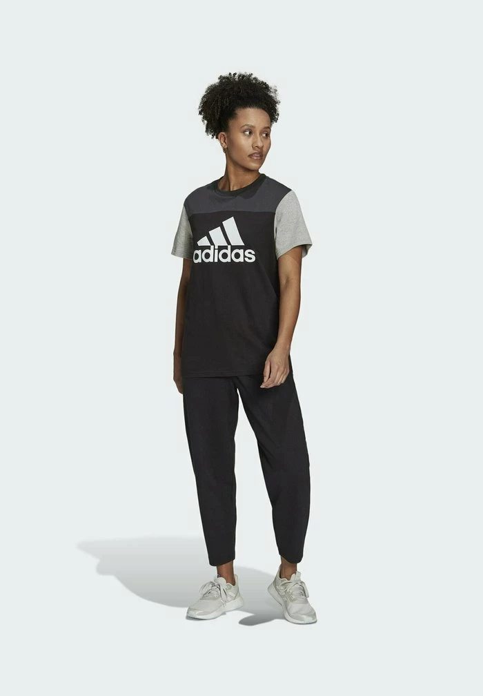 Adidas Performance ESSENTIALS - Print T-shirt - Black 4 Adidas Performance ESSENTIALS - Print T-shirt - Black - Image 2