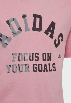 Adidas Performance GRAPHIC - Print T-shirt - Pink -adidas Performance Shop 244d833b2a614f19b4e72f7357b86461
