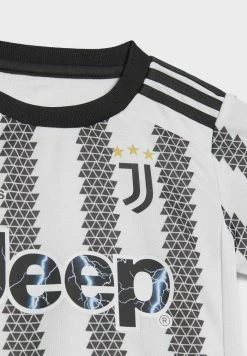 Adidas Performance JUVENTUS - Shorts - White 18 Adidas Performance JUVENTUS - Shorts - White -adidas Performance Shop 257fb8b71d834fa3b442f72ca01a02b6