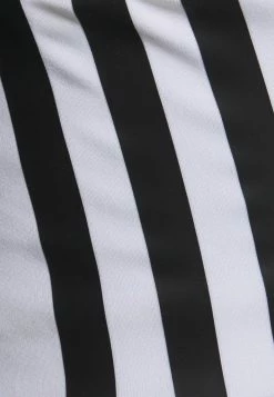 Adidas Performance High Support Sports Bra - White/black 9 Adidas Performance High Support Sports Bra - White/black -adidas Performance Shop 2dc67e8b1d844a93ae33ecbcdd684218