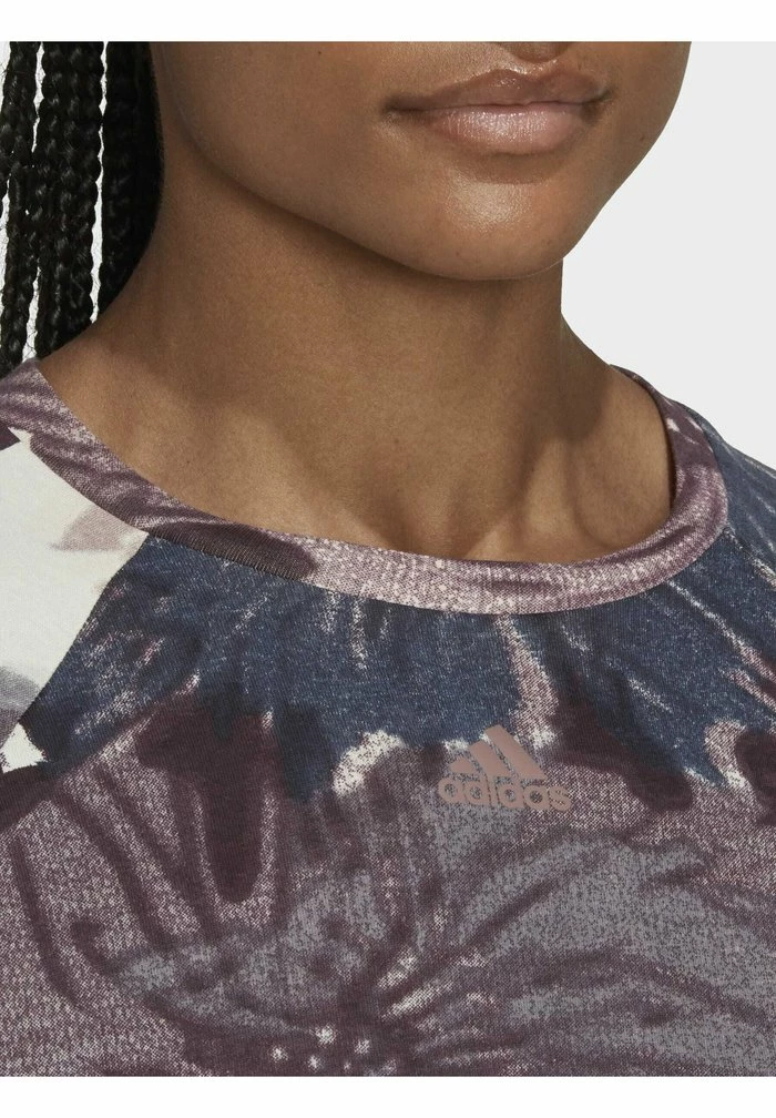 Adidas Performance ALLOVER PRINTED CROPPED - Print T-shirt - Brown 7 Adidas Performance ALLOVER PRINTED CROPPED - Print T-shirt - Brown - Image 5