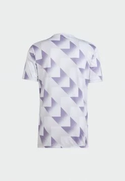 Adidas Performance REAL MADRID 22 PREMATCH SHIRT - Club Wear - White Dash Grey Magic Lilac -adidas Performance Shop 32eee741e0d24d3cad9dcfacd287b556