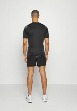 Adidas Performance OWN THE RUN - Sports Shorts - Black/silver -adidas Performance Shop 357e8c807dea4a359a758f4d57617465