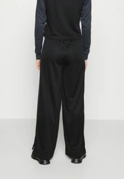 Adidas Performance TEAMSPORT - Tracksuit - Black 14 Adidas Performance TEAMSPORT - Tracksuit - Black -adidas Performance Shop 3954092470194bf3a30224048dc3082e