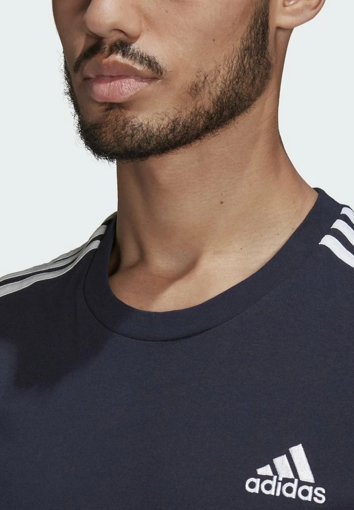 Adidas Performance ESSENTIALS - Print T-shirt - Dark Blue 7 Adidas Performance ESSENTIALS - Print T-shirt - Dark Blue - Image 5