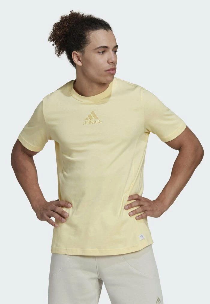 Adidas Performance STUDIO LOUNGE - Sports T-shirt - Yellow 3 Adidas Performance STUDIO LOUNGE - Sports T-shirt - Yellow