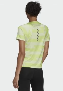 Adidas Performance FAST ALLOVER - Print T-shirt - Green -adidas Performance Shop 466af72533b243a295085c6abab8d38f