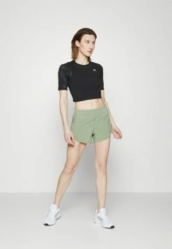 Adidas Performance RNFAST TEE - Sports T-shirt - Black/carbon -adidas Performance Shop 47c24bb5990047abbd7405a1b6a943b9