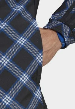 Adidas Performance TIRO WINDBREAKER WINTERIZED - Training Jacket - Black Royal Blue -adidas Performance Shop 48dab72264b3447abe64f524dd9bd7f2