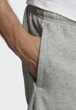 Adidas Performance MUST HAVES BADGE OF SPORT SHORTS - Sports Shorts - Gray -adidas Performance Shop 4b281b671a5e41c79ae55b56e77a11cd