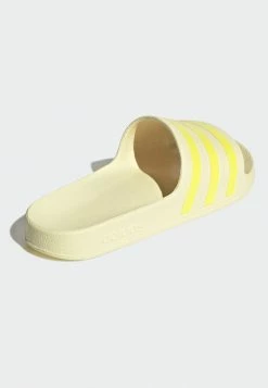 Adidas Performance AQUA ADILETTE - Pool Slides - Yellow -adidas Performance Shop 52f4c082b59c4efcb6bd1c6eb83b8c43