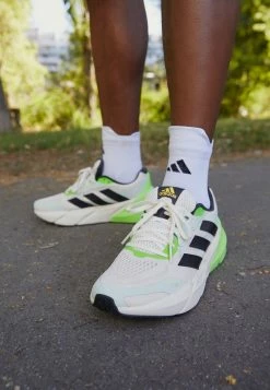 Adidas Performance RUN SOCK UNISEX - Sports Socks - White -adidas Performance Shop 60940a6afe3844988bcc3a132216f80f