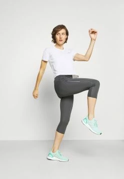 Adidas Performance P.BLUE TEE - Print T-shirt - White/silver 12 Adidas Performance P.BLUE TEE - Print T-shirt - White/silver -adidas Performance Shop 7389f9fe5343496a901b35cd2ec85c9e