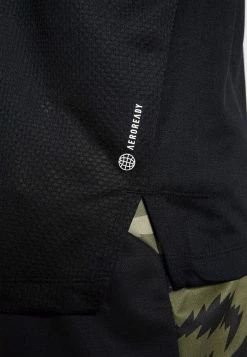 Adidas Performance TEE - Print T-shirt - Black/white -adidas Performance Shop 74ef786fccf54d269662d245c3865f6e