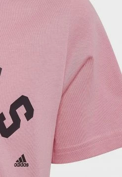 Adidas Performance GRAPHIC - Print T-shirt - Pink -adidas Performance Shop 7a6e6958a2964649b698528747004079