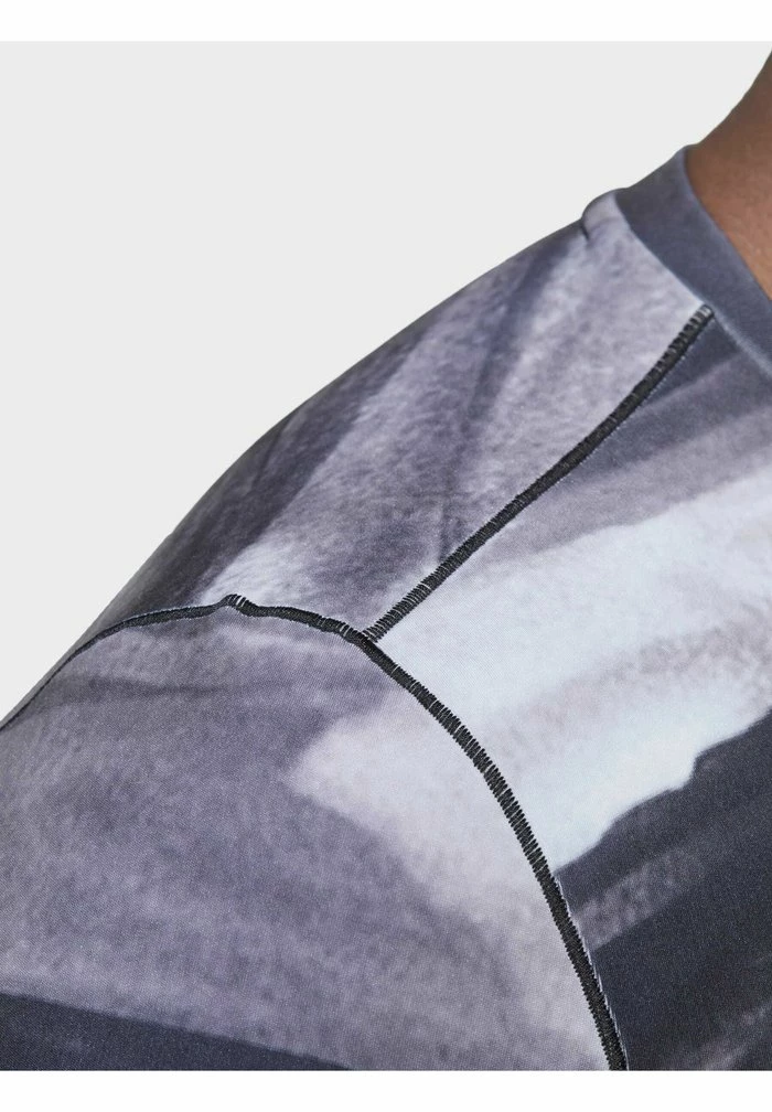 Adidas Performance YOGA ALL OVERSIZE PRINTLONG SLEEVE - Long Sleeved Top - Blue 8 Adidas Performance YOGA ALL OVERSIZE PRINTLONG SLEEVE - Long Sleeved Top - Blue - Image 6