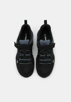 Adidas Performance TERREX AX2R UNISEX - Hiking Shoes - Core Black/onix 11 Adidas Performance TERREX AX2R UNISEX - Hiking Shoes - Core Black/onix -adidas Performance Shop 842c440f4d364afea56386575d019b38