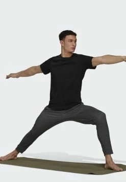 Adidas Performance YOGA FL PANT - Tracksuit Bottoms - Black 9 Adidas Performance YOGA FL PANT - Tracksuit Bottoms - Black -adidas Performance Shop 8580060767f54e49898c25ec9dd46ab9