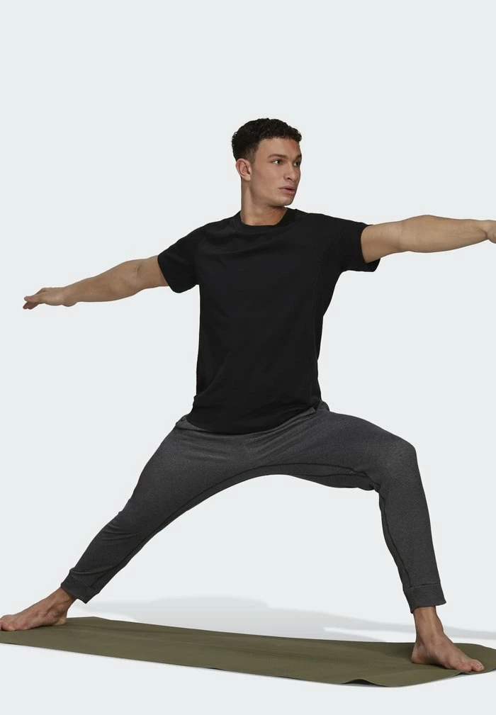 Adidas Performance YOGA FL PANT - Tracksuit Bottoms - Black 4 Adidas Performance YOGA FL PANT - Tracksuit Bottoms - Black - Image 2