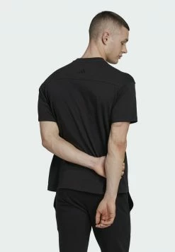 Adidas Performance LOVE - Print T-shirt - Black -adidas Performance Shop 8e8fcb73a1e447c4850bd58dd0c42de8