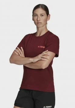 Adidas Performance GRAPHICS TEE - Print T-shirt - Red -adidas Performance Shop 8ee6b9621ce145d29993983633dc4d78