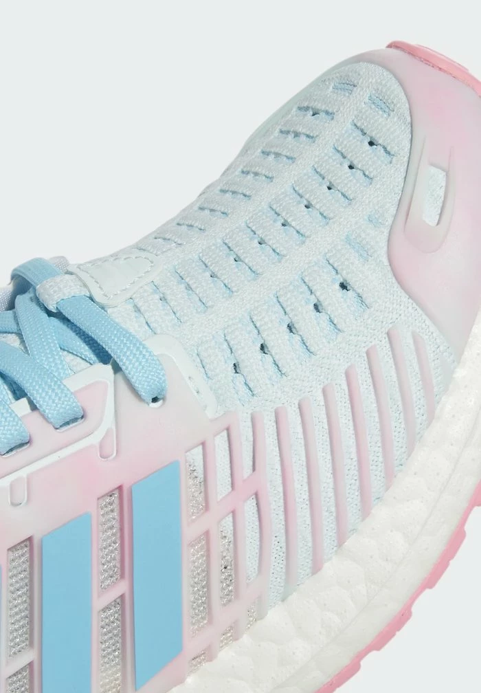 Adidas Performance ULTRABOOST CC 1 DNA CLIMACOOL - Trainers - Blue 8 Adidas Performance ULTRABOOST CC 1 DNA CLIMACOOL - Trainers - Blue - Image 6