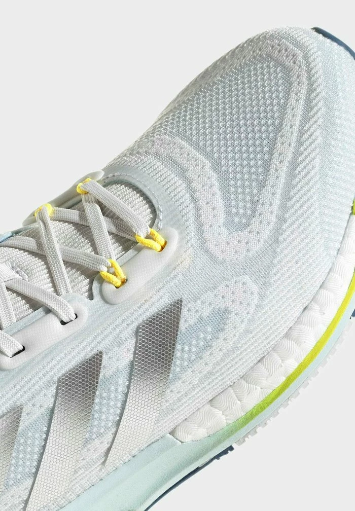 Adidas Performance SUPERNOVA W - Neutral Running Shoes - White 9 Adidas Performance SUPERNOVA W - Neutral Running Shoes - White - Image 7