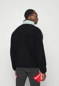 Adidas Performance REAL MADRID JACKET - Training Jacket - Black -adidas Performance Shop 9a224a2a8e5b4cd79d8370b6e93d7339