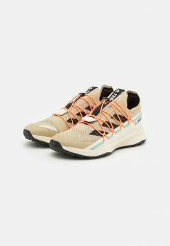 Adidas Performance TERREX VOYAGER - Hiking Shoes - Beige 9 Adidas Performance TERREX VOYAGER - Hiking Shoes - Beige -adidas Performance Shop 9b580547228d4cc58cea4266f09151b2