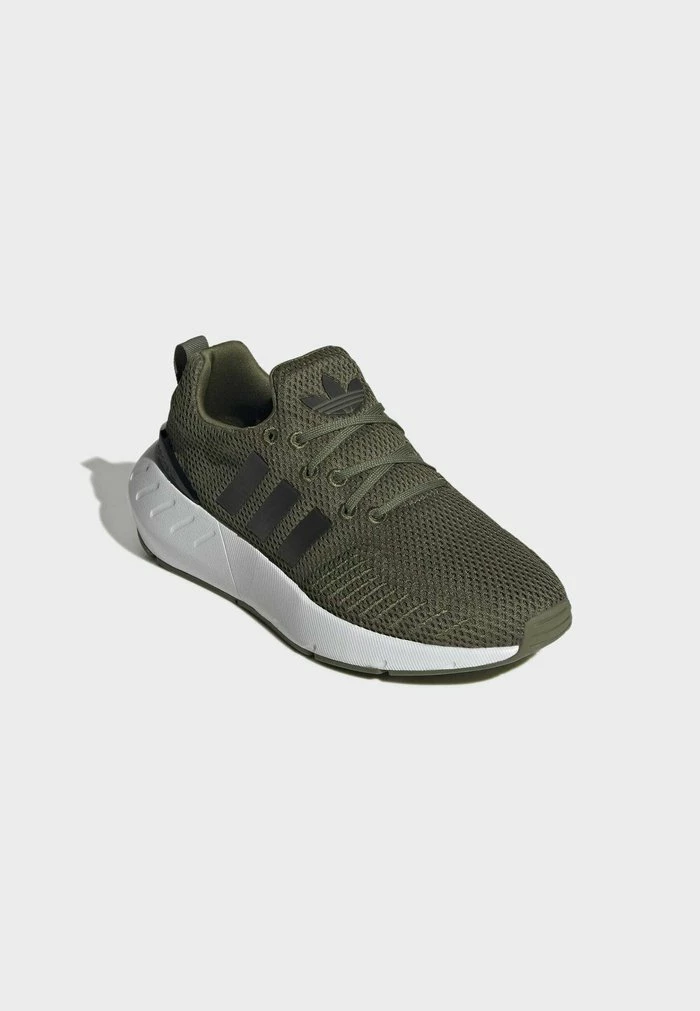 Adidas Performance SWIFT RUN - Stabilty Running Shoes - Green 4 Adidas Performance SWIFT RUN - Stabilty Running Shoes - Green - Image 2