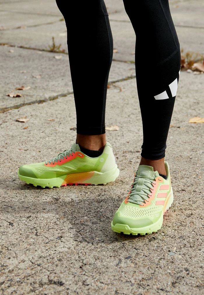 Adidas Performance TERREX AGRAVIC FLOW 2 TRAIL RUNNING SHOES - Trail Running Shoes - Green 3 Adidas Performance TERREX AGRAVIC FLOW 2 TRAIL RUNNING SHOES - Trail Running Shoes - Green