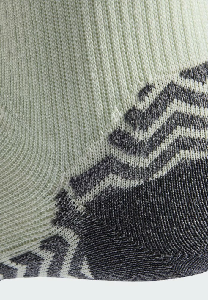 Adidas Performance TERREX HEAT.RDY TRAIL TRAXION CREW - Sports Socks - White 6 Adidas Performance TERREX HEAT.RDY TRAIL TRAXION CREW - Sports Socks - White - Image 4