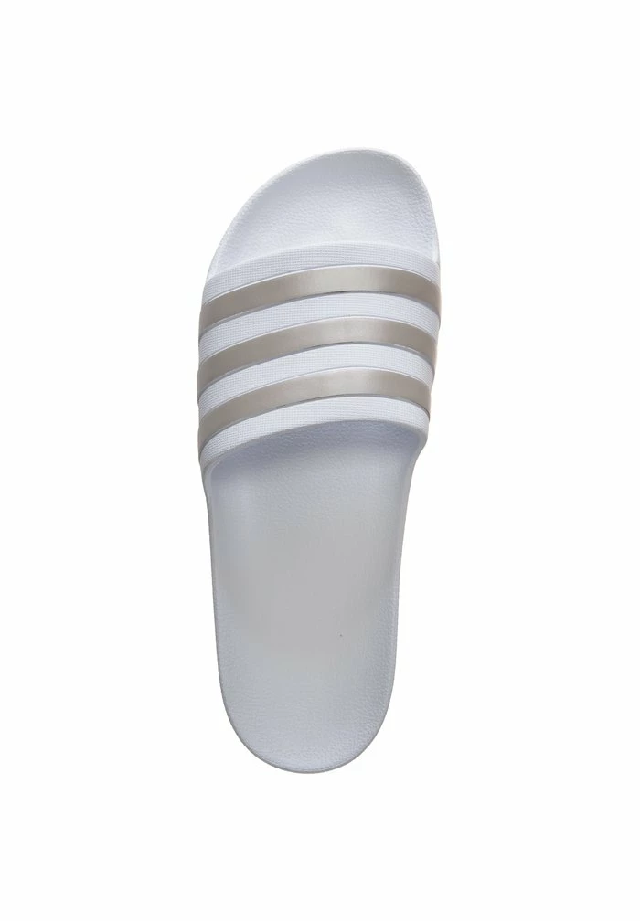 Adidas Performance ADILETTE AQUA SWIM - Pool Slides - Footwer White / Platin Metallic 4 Adidas Performance ADILETTE AQUA SWIM - Pool Slides - Footwer White / Platin Metallic - Image 2