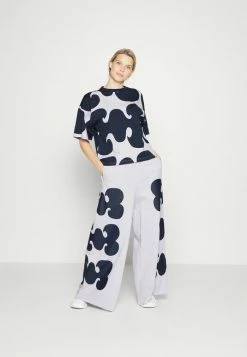 Adidas Performance ADIDAS X MARIMEKKO TEE - Print T-shirt - Purple Tint -adidas Performance Shop cf7c8b360a9b40099924e0c5c10a2ebf