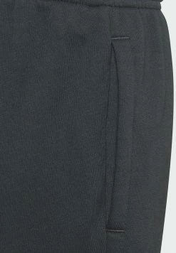 Adidas Performance SET - Tracksuit - Red 23 Adidas Performance SET - Tracksuit - Red -adidas Performance Shop d0d5a3985e924f5383d247df88186bdf