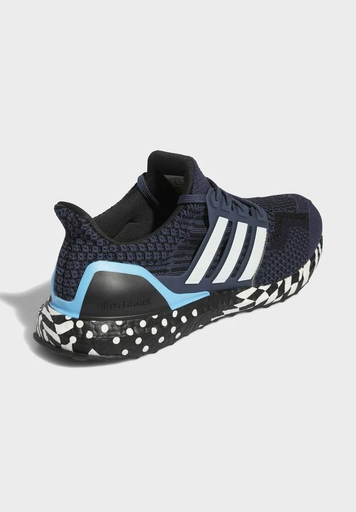Adidas Performance ULTRABOOST 5.0 DNA UNISEX - Trainers - Blue 6 Adidas Performance ULTRABOOST 5.0 DNA UNISEX - Trainers - Blue - Image 4