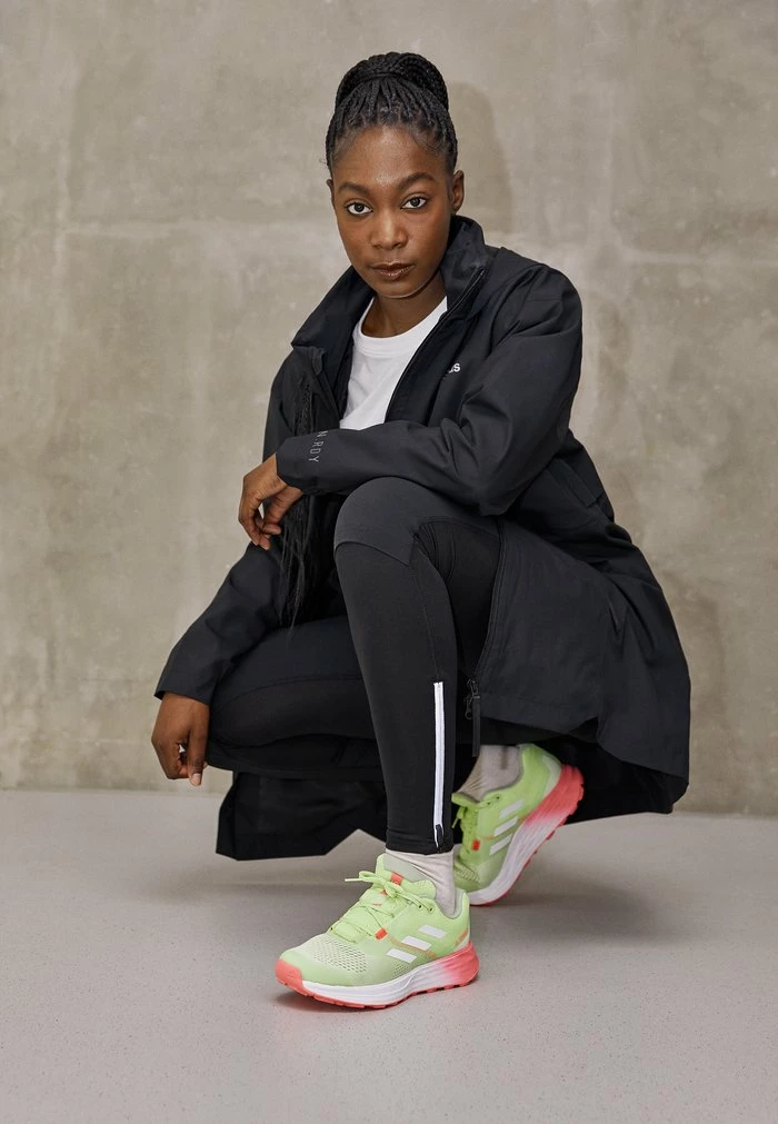 Adidas Performance TERREX TWO FLOW - Trail Running Shoes - Almost Lime/crystal White/turbo 3 Adidas Performance TERREX TWO FLOW - Trail Running Shoes - Almost Lime/crystal White/turbo