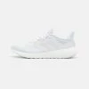 Adidas Performance PUREBOOST JET UNISEX - Trainers - Footwear White/core Black -adidas Performance Shop e8037dd3399f40febce9368c1a578563