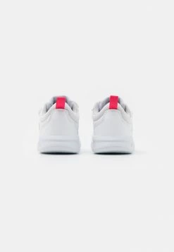 Adidas Performance TENSAUR UNISEX - Training Shoe - Footwear White/real Pink -adidas Performance Shop f8c9a0e7f836468db31ebf5c646abf97