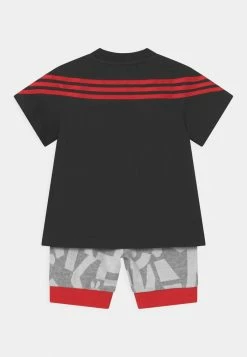 Adidas Performance INF DISNEY MICKEY MOUSE SUM B UNISEX SET - Sports Shorts - Black/vivid Red/medium Grey Heather/white 7 Adidas Performance INF DISNEY MICKEY MOUSE SUM B UNISEX SET - Sports Shorts - Black/vivid Red/medium Grey Heather/white -adidas Performance Shop fb8833e68d0647b28bd3d43af0b998df