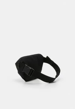 Adidas Performance DAILY CLASSIC FOUNDATION SPORTS WAISTBAG UNISEX - Bum Bag - Black/white -adidas Performance Shop ff4aa71f6c544c2baa79a239041a7c40